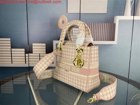 lady dior pink lambskin replica